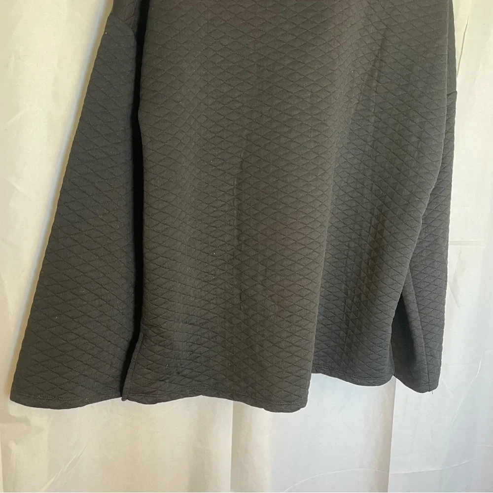 DAILY THREAD Women’s Black Wide Sleeve Quilted Sweatshirt Turtleneck Size Small - Picture 13 of 14